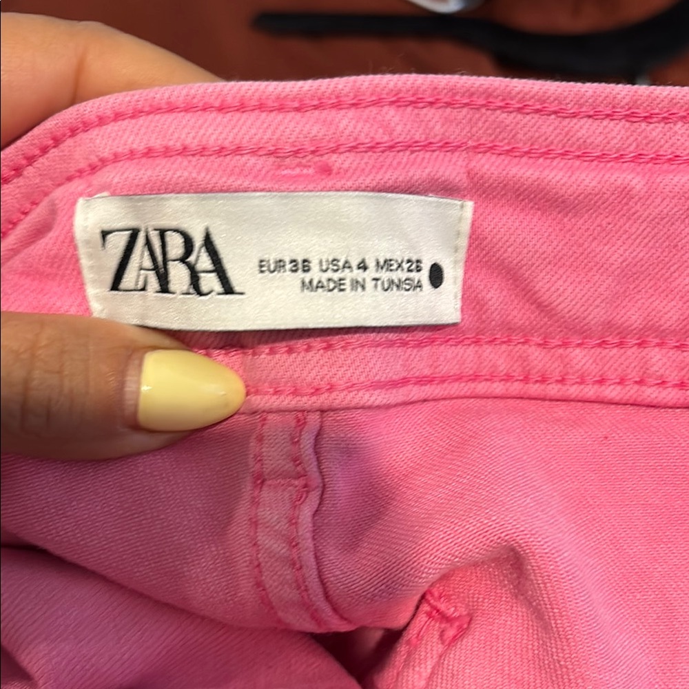 Zara Bright Pink Jeans - Picture 3 of 4